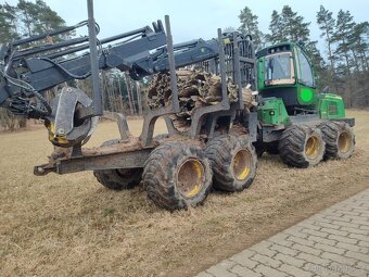 Vyvážecí souprava JOHN DEERE 1010E - 2