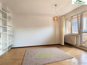 Pronájem mezonetového bytu 3+1, 82 m² – Částkova, Plzeň - 2