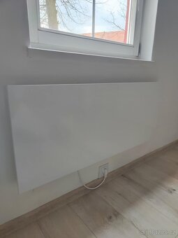 Topný panel s termostatem 700W - 2