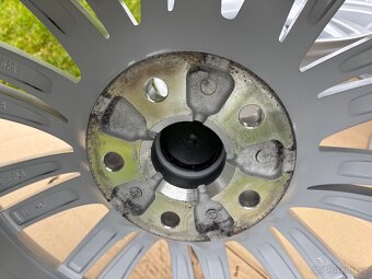 Originální ALU kola CANOPUS R19 | ŠKODA - 2