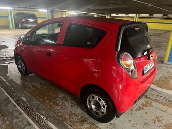 Chevrolet spark 61000km - 2