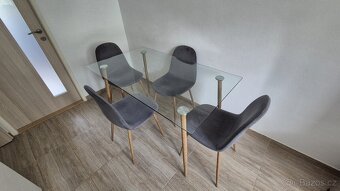 Jídelní stůl a 4 židle - 2