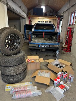 Offroad kola ballistic Hilux - 2