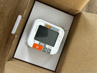 Měřič tlaku (tonometr) - 2