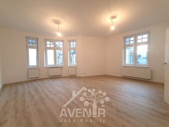 Prodej zrekonstruovaného bytu 82 m², 3KK (2+1), Jablonec n.N - 2