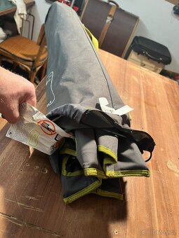 Prodám rozkládací kempovací postel - 2