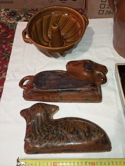 Keramický beránek - dvoudílný, hrnec s poklicí, bábovka aj. - 2