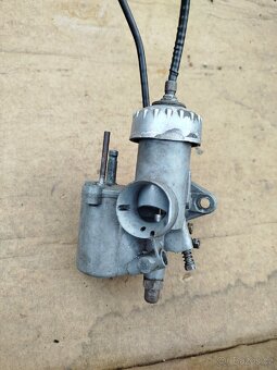 Karburátor JIKOV se sytičem číslo 2924SD11 - 2