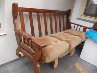 Sedací souprava z dubového dřeva, opravdu bytelná. - 2