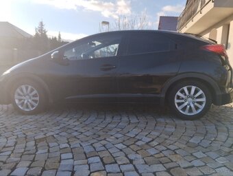 Honda Civic 9g 1.8 104kw, 2013, 141tis km, CZ původ - 2