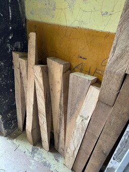 Dřevěné jehlany (pro střechu atd) - 2