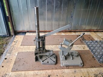 Stojan na vrtačku - 2