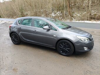 Opel Astra 1.6 85Kw - 2