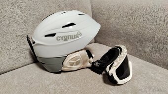 Dívčí helma a brýle - 2