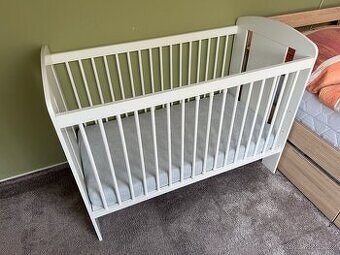 Prodám dřevěnou dětskou postýlku - 2
