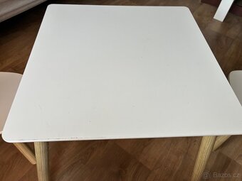 Detsky stul s zidlickami - 2