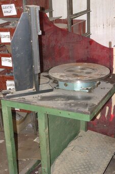 Hydraulický otočný stůl - 2