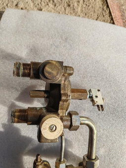 NAPOUŠTĚCÍ VENTIL dakon dua 24 kw - 2