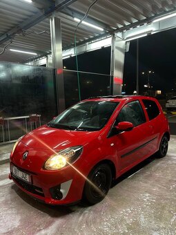 Renault Twingo 1.2 2011 rok - 2