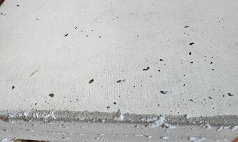 Betonový konferenční stolek - 2