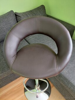 Barová židle otočná - 2