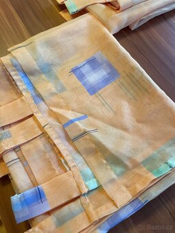 4 kusy závěsů - 2