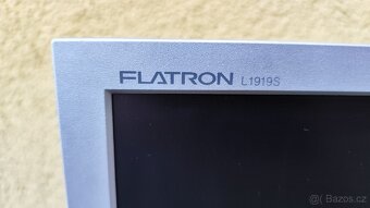 Monitor LG Flatron L1919S - 2
