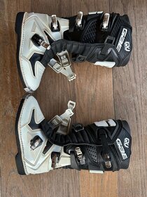 Dětské boty na motokros Gaerne GX-J Black White - 2