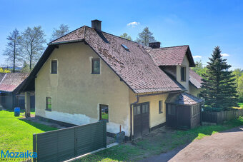 Velký rodinný dům u lesa na okraji  Letohradu, ul.Taušlova.  - 2