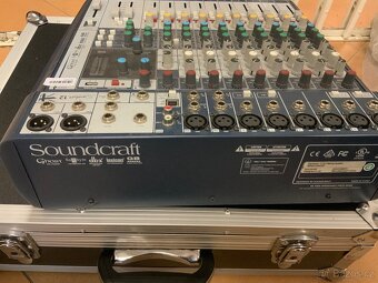 Mix pult Soundcraft - 2