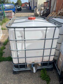 IBC 1000l kontejner - 2
