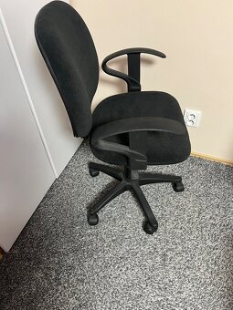 Otočná židle s područkami - 2