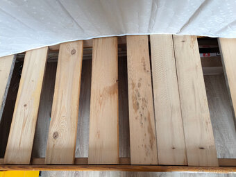 Atypická postel 180x80cm - 2
