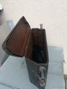 Kovová bedna na munici. Rezervace SY - 2