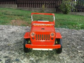 Plechový Jeep - 2