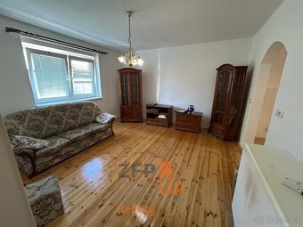 Prodej rodinného domu o rozloze 100 m2 - Židovice - 2