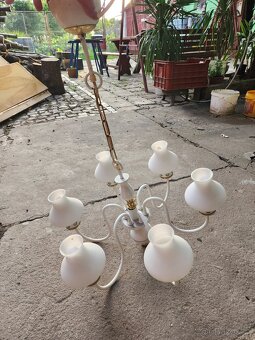 Lustr - 2