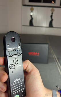 Detektor skrytých kamer a objektivů WEGA-i - 2
