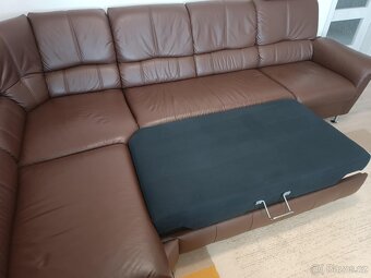 Rozkládací kožená sedačka - 2