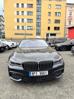 BMW Řada 7, 740d xDrive Ojeté, 2016, 307 000 km dálniční V l - 2