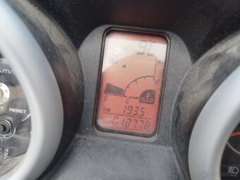 Yamaha xmax 125 - 2