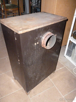 krbová kamna,výkon 7kw, v-70cm,š- 45cm,komín 120cm - 2