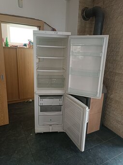 Lednice s mrazákem Miele - 2