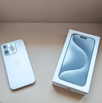 iPhone 15 Pro 128GB bílý titan - 2