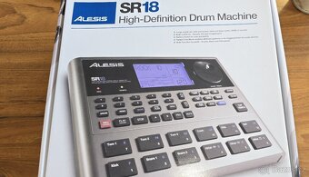 Bicí automat Alesis SR 18 - 2