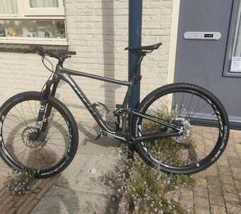 Giant Anthem 29" rám 2023 vel. L - 2