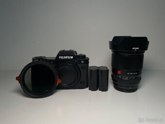 Fujifilm X-H2S + Viltrox 13 mm f/1.4 + ND filtr + 3× baterie - 2