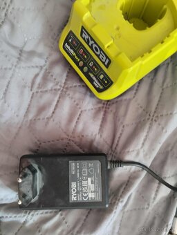 Aku vrtačka ryobi - 2