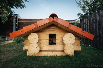 Srubová psí bouda - 2