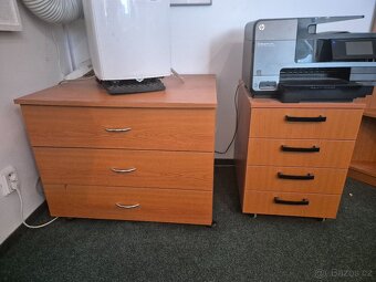 Kancelářský nábytek - 2